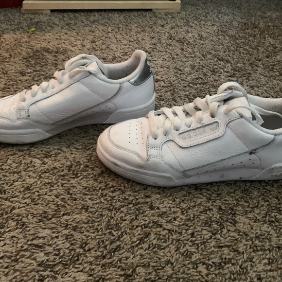 Addias shoes - Picture 2 of 5